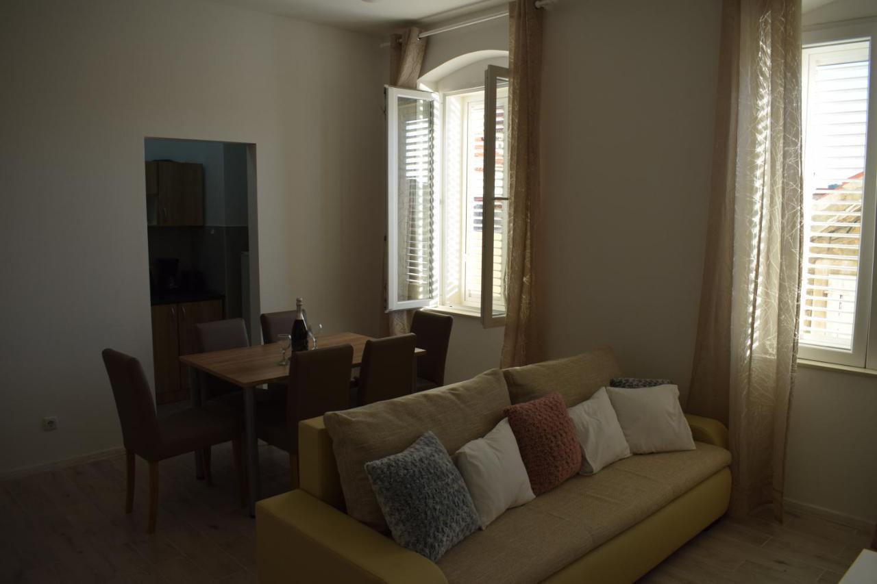 Optimist Makarska Town Center Lägenhet Exteriör bild